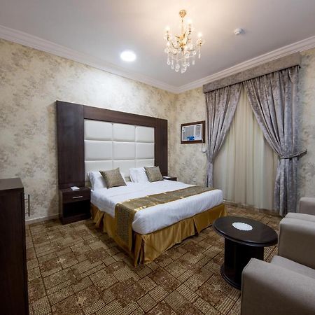 Jasmine Beach Hotel Suites ヤンブー エクステリア 写真