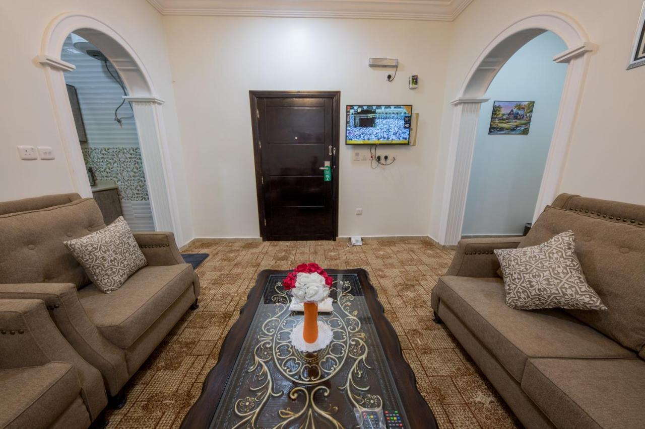 Jasmine Beach Hotel Suites ヤンブー エクステリア 写真