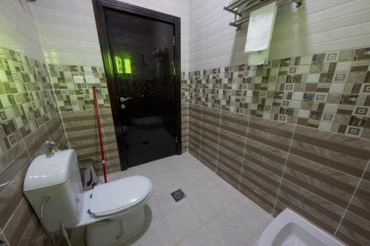 Jasmine Beach Hotel Suites ヤンブー エクステリア 写真
